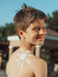 Ideal Sunscreen Tips - Decipher the Top 15 Epic Products!